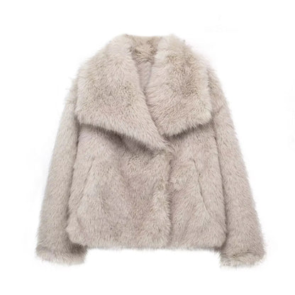 Manteau en fausse fourrure