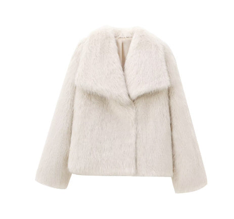 Manteau en fausse fourrure